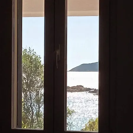 Seaside With View, Cala Perdalonga Su