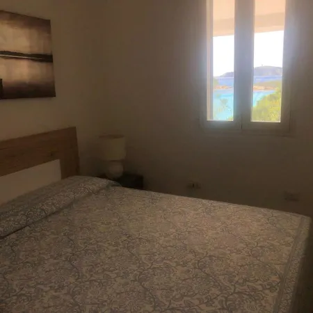 Holiday home Seaside With View, Cala Perdalonga Su *
